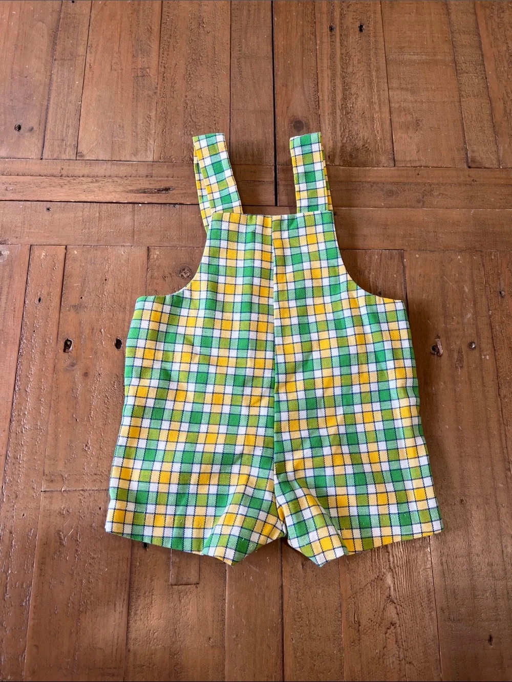 Health Tex vintage green and yellow square short overalls romper 12 months 90s